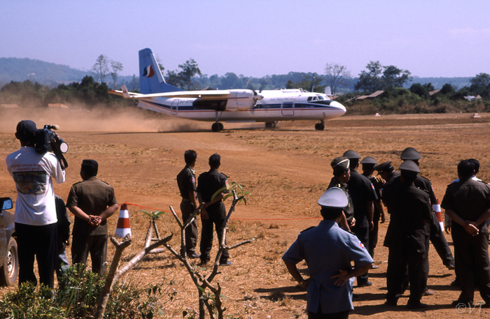 58  Ratanakiri, vliegveldje Banlung