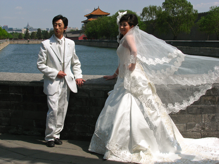Bruidspaar bij de Verboden Stad in Beijing
