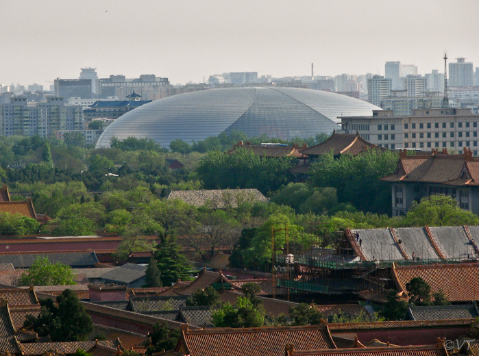 De grote koepel van het National Grand Theatre in Beijing