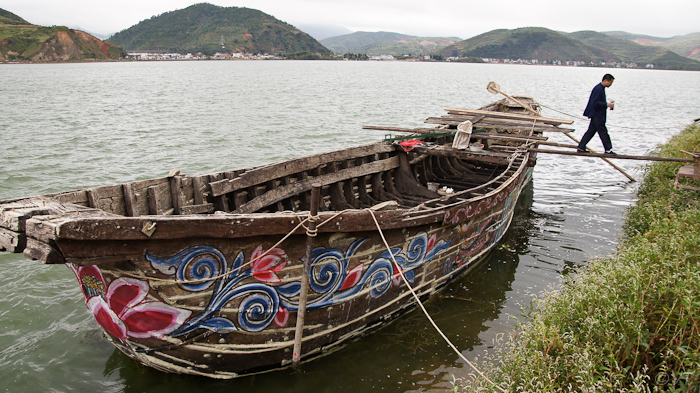 29  vissersdorp Jinshou in het Erhai- meer bij Dali 