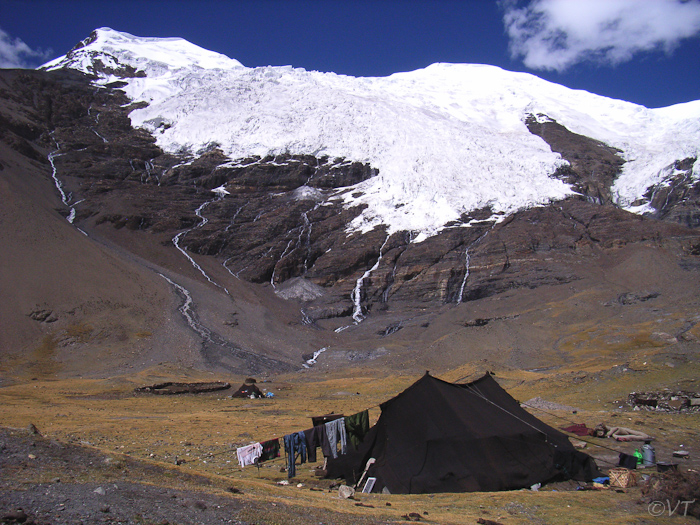 36 nomadententen op de Karo la-pas van  5045 meter hoogte