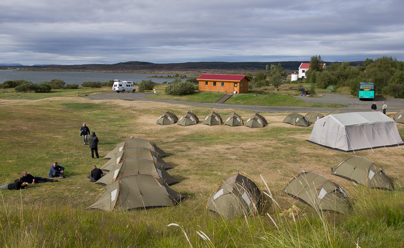 camping aan het Myvatn (muggenmeer)