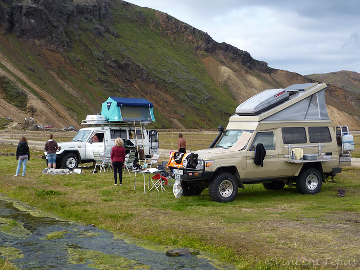 18 Landmannalaugar camping op 580 meter boven de zeespiegel