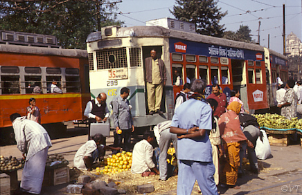 4 een oude tram in Calcutta