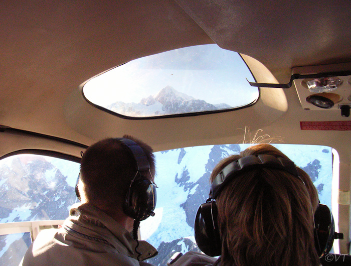 38 boven de Fox gletsjer zicht op de hoogste berg van Nieuw Zeeland, mt Cook van 3755 meter