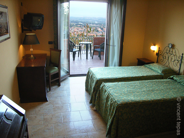 42 Hotel in Zafferane Etnea op de helling van de Etna