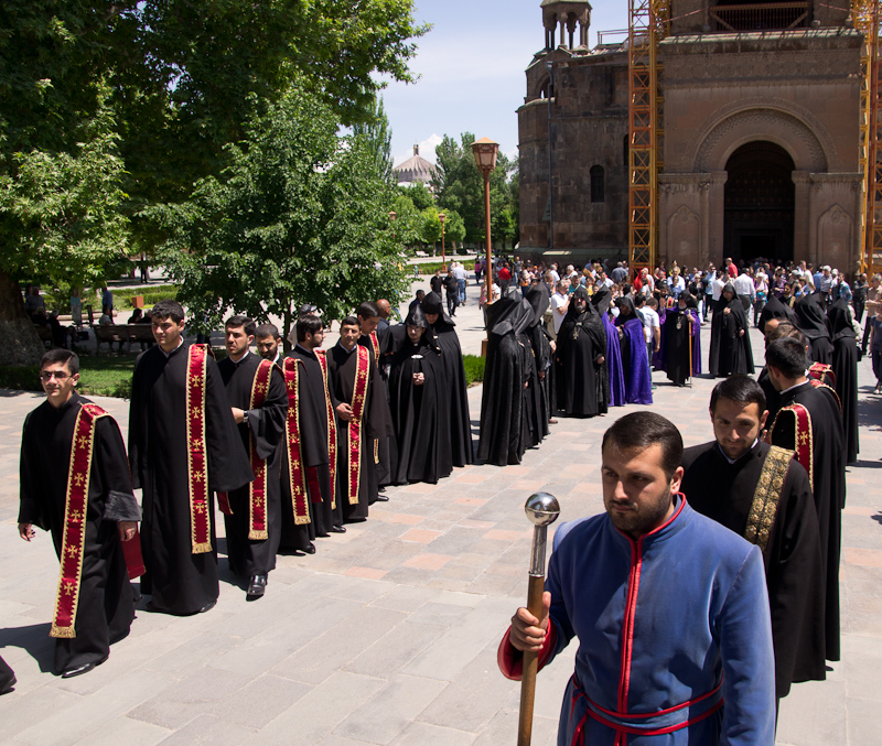 de 4de-eeuwse Echmiatsin kerk net buiten Yerevan