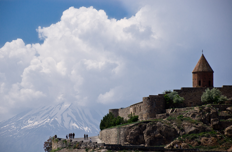 het 17de eeuwse Khor Virap-klooster met de Ararat als achtergrond