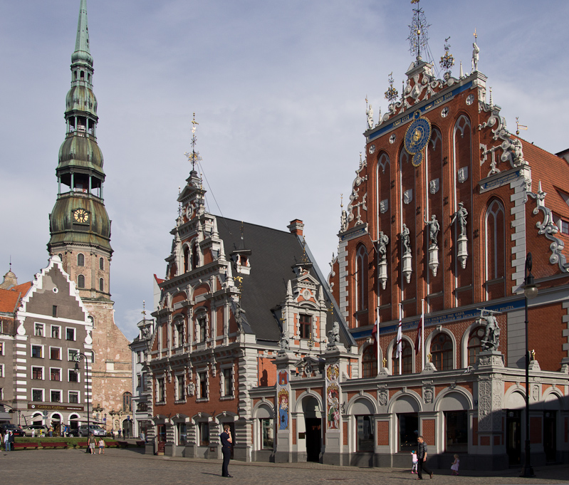 het Zwarthoofdenhuis en de Dom in Riga