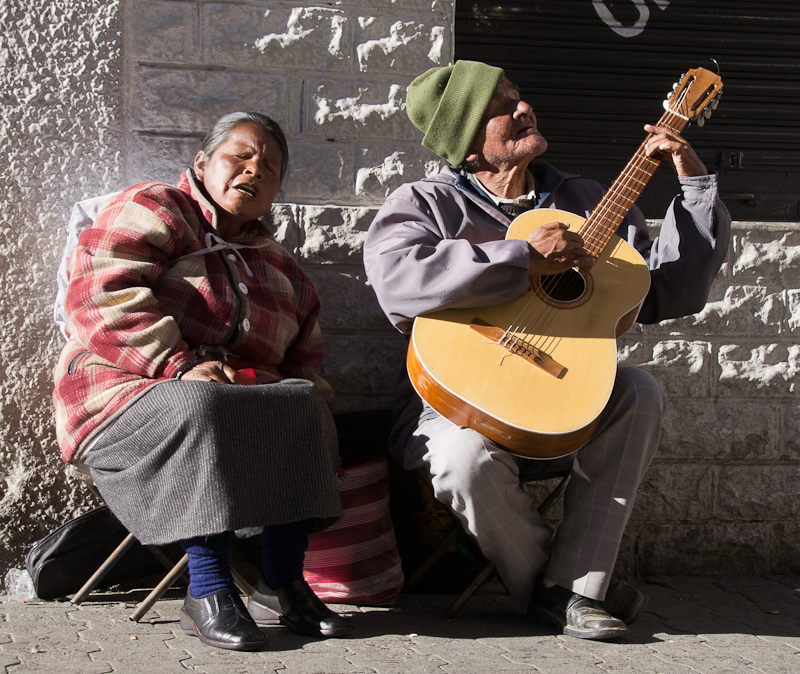 in La Paz zag je veel straatartiesten