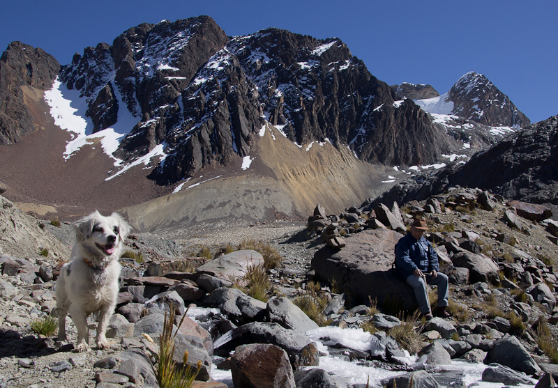 op weg naar de gletsjer op 5000 meter hoogte