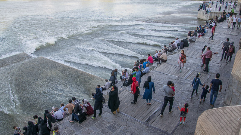 Isfahan, Zayande rivier