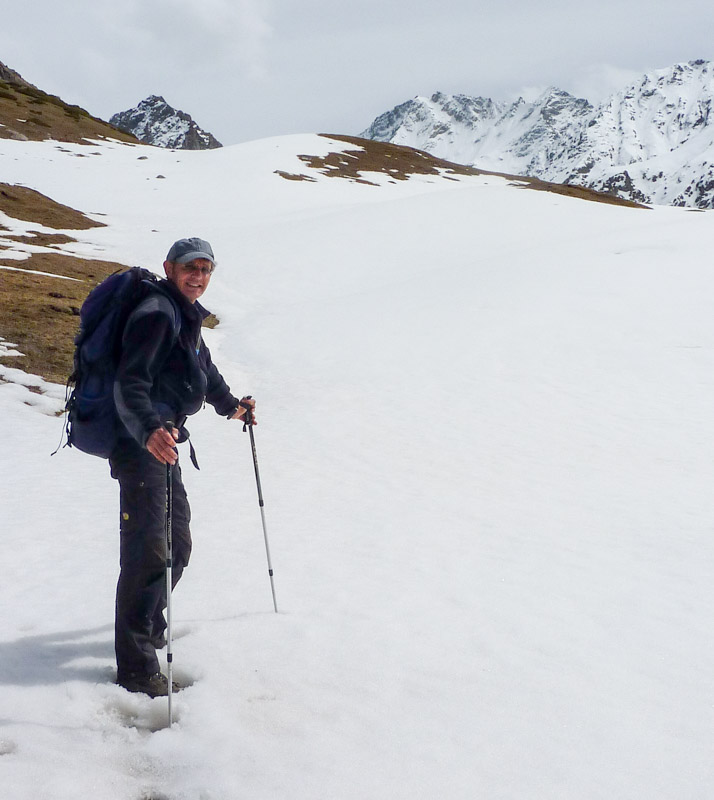 Altyn Arashan, dagwandeling