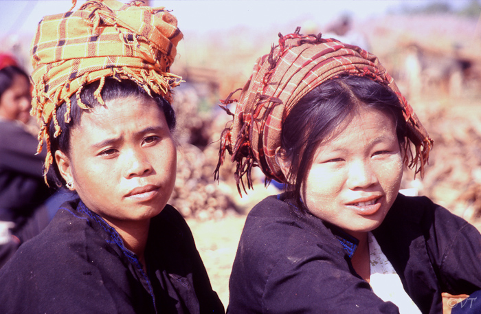 13-Inle lake, Pa-O meisjes