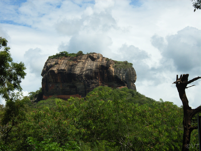 44 Sigiriya rots 180 meter hoog